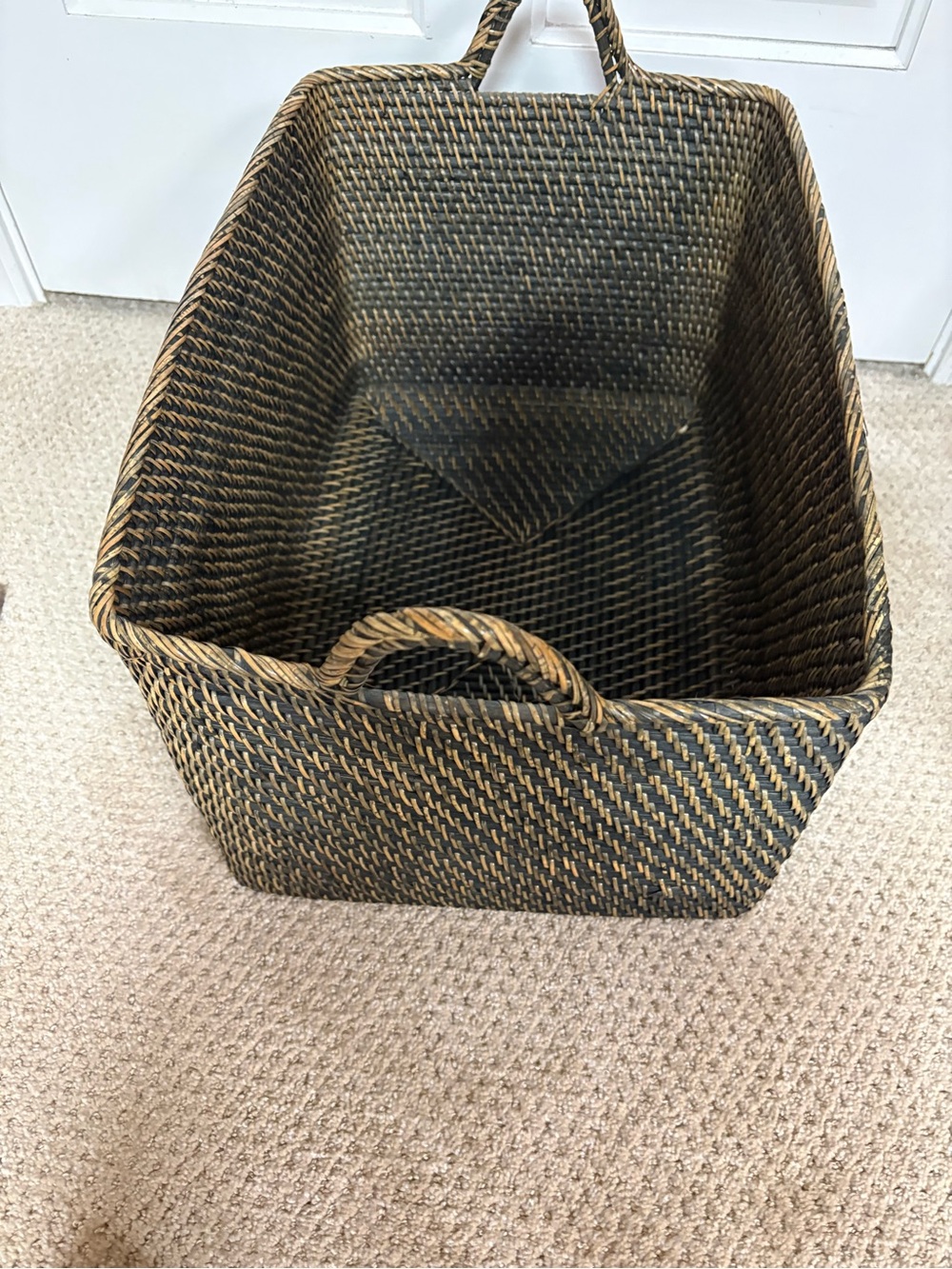 Kouboo Loma Woven Seagrass Storage Basket with Handles - Black and Brown - Picture 5 of 8